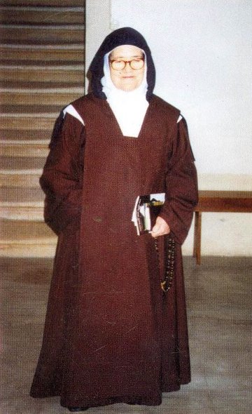 Ven. Sister Lúcia dos Santos